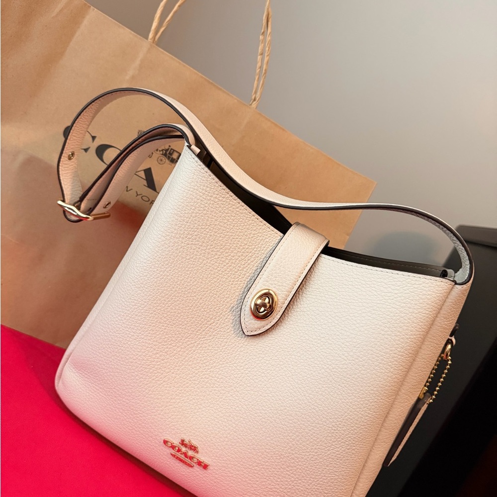 Coach Hadley Crossbody Bag